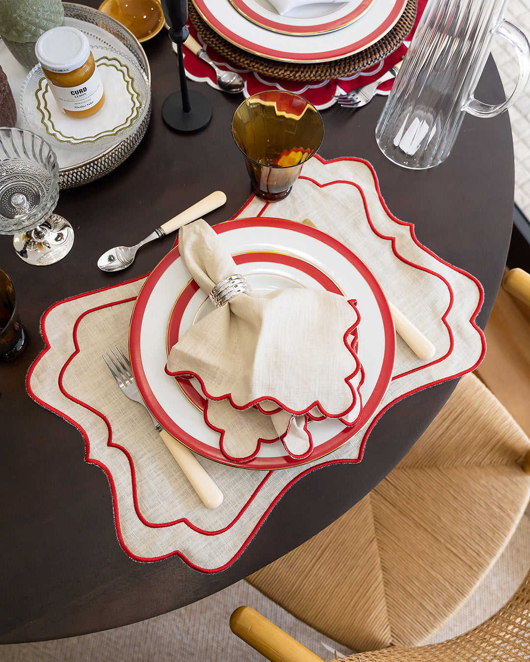 Wavy Napkin, Beige with Red